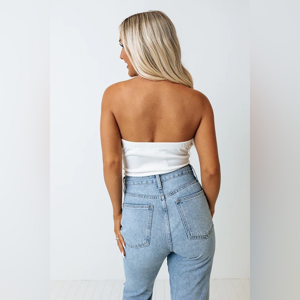 Impressions Online Boutique Party Plans Feather Bodysuit in White - Picture 5 of 6